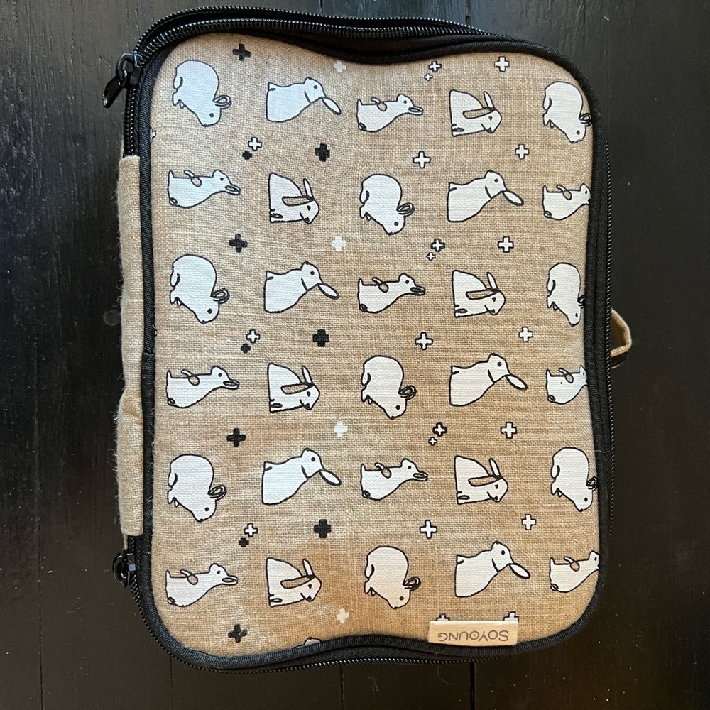 NWOT So Young Lunchbox